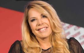 Portavoce del presidente del consiglio dei ministri della repubblica italiana. Anna Pettinelli Eta Altezza Peso Carriera E Vita Privata Tutto Sulla Conduttrice Radiofonica Gossip Italia News
