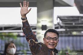 Ahy menilai tindakan moeldoko menerima penobatan dirinya sebagai ketua umum di klb deli serdang tidaklah terpuji, tak kesatria, dan memalukan. Pilpres 2024 Elektabilitas Ahy Dinilai Masih Di Atas Moeldoko Antara News