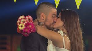 Check spelling or type a new query. La Desatada Celebracion Del Matrimonio Entre Michelson Y Sargento Rap
