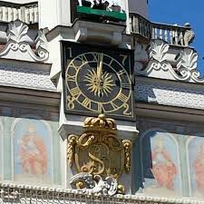 Koziołki bodą się codziennie o 12:00 na wieży poznańskiego ratusza. Koziolki Poznanskie Stare Miasto 1 Tip From 24 Visitors