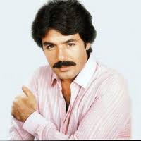 Deniz Bayramoğlu kimdir, kaç yaşında, nereli? Türkiye Tek Yürek sunucusu Deniz  Bayramoğlu hayatı ve biyografisi