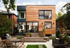 House In Toronto By Men At Work General Contractors Wooden House Design Modern Wooden House Facade House