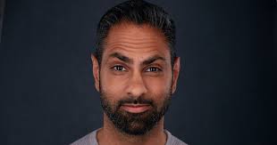 Self-Made Millionaire Ramit Sethi's Financial Advice for Freelancers