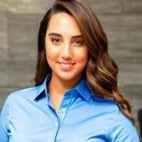 Abby Latham's Instagram, Twitter & Facebook