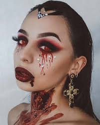 More information about vampire makeup ideas is available on the website makeup4me.net. 23 Vampire Makeup Ideas For Halloween 2020 Stayglam