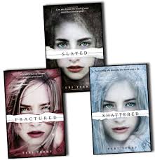 Teri Terry Slated Trilogy 3 Books Box Collection Set (Slated, Fractured,  Shattered) : Amazon.co.uk: Books