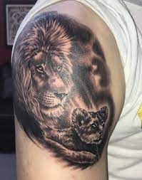 Very often, the tattoo incorporates the characters of mufasa and simba. Mr Tennentfour On Twitter Is Dennis A Big Fan Of The Lion King Why D My Mans Get A Tattoo Of Mufasa And Simba