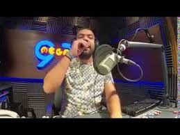 وظهر عليش في الصورة وهو يحمل مخدة عليها صورته وعلق. Ø®Ø§Ù„Ø¯ Ø¹Ù„ÙŠØ´ Ø§Ù†Øª ÙƒØ­ÙŠØ§Ù† ÙŠØ§Ù…Ø­Ù…Ø¯ Youtube