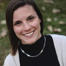 Kristie Davidson's Instagram, Twitter & Facebook