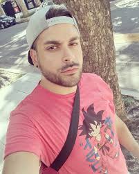 Erick Carballo (@erick_datvea) · Instagram photos and videos