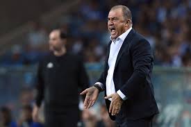 Fatih Terim'in kenarda sinirlendiği anlar #Galatasaray