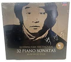 Harry Hermann's Instagram, Twitter & Facebook