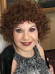 Barbara Garrett's Instagram, Twitter & Facebook