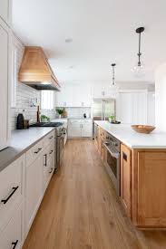 Colonial Kitchen Remodel With Wood Hood In 2020 Colonial Kitchen Remodel Kitchen Remodel Kitchen Bathroom Remodel