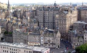 Viajamos a la capital de escocia, aprovechamos que teníamos unos días libres para conocer a esta fascinante ciudad. Guide To Edinburgh S Old Town Patrimonio De La Humanidad Patrimonios Edimburgo