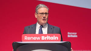 Keir Starmer urges Labour to unite against Reform UK