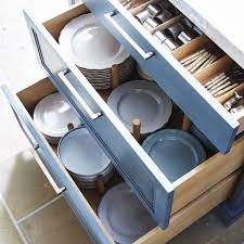 Those ideas of kitchen drawer organizer would make a great inspiration for you in organizing the kitchen. 16 Best Kitchen Cabinet Drawers Clever Ways To Organize Kitchen Drawers