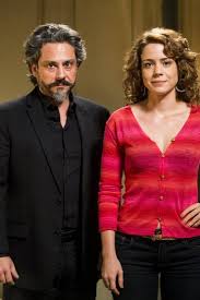 Novos visuais marcam foto oficial. Cristina E Realmente Filha De Jose Alfredo Diz Aguinaldo Silva Autor De Imperio Telinha Extra Online