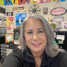 What travel companies are recommended for student trips to Ashland or  Chicago?