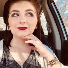 Haley Yarbrough (@heyhayyarb)