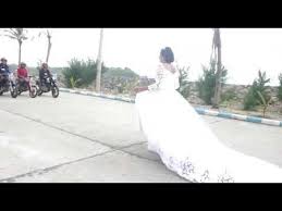 Prewedding dengan motor cb / prewedding video bayu. Prewedding Clip Motor Klasik Cb Youtube