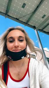 drawing class outside😳@taylorbrindleyy