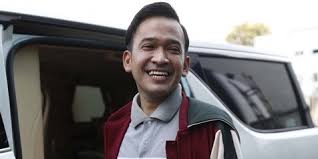 Nama Betrand Peto Muncul Di Soal Ujian Bahasa Inggris Ini Reaksi Ruben Onsu Kapanlagi Com