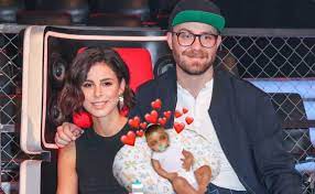 Details über das liebesleben von mark forster gibt es dagegen kaum, einem insider zufolge soll er sich aber ebenfalls vor nicht allzu langer zeit von. Schwanger Lena Meyer Landruth Mark Forster Bekommen Ein Baby Promiwood