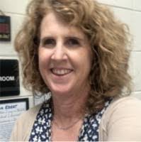 Linda Ebert's Instagram, Twitter & Facebook