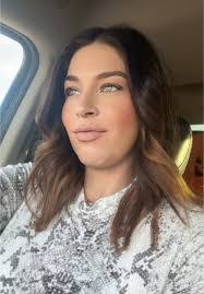 Geraldine Linares's Instagram, Twitter & Facebook