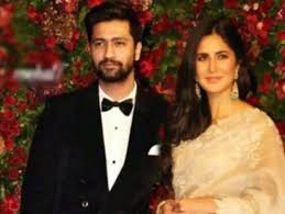 Vicky Kaushal Asked Katrina Kaif- Will You Marry Me In Front Of Salman Khan  Video Goes Viral : Punekar News