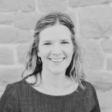 Pamela Bisbee's Instagram, Twitter & Facebook