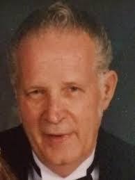 Edward Tuite's Instagram, Twitter & Facebook