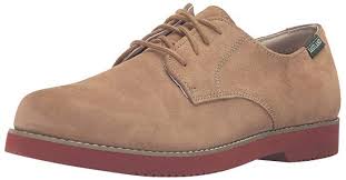 Suede Bucks Can Be Men S Summer Shoes You Can Wear These Shoes With Summer Suits It Can Be Your Perfect Summer Ca Mens Rain Boots Mens Oxfords Eastland Shoes