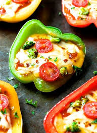 Regalez Vous Avec Ces Minis Poivrons Pizza Ingredients 1 Poivron Vert Tasse De Sauce Tomate Tas Nourriture Recette Souper Rapide Recettes De Cuisine
