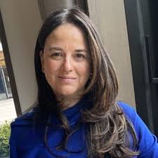 Hi all, I wanted to share my dear friend Sonia's post. It is not an easy  time out there in the labour market. Sonia is super smart, kind and  creative. She is