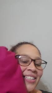 Robyn Fielder's Instagram, Twitter & Facebook