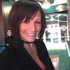 Danielle Hayden (@deehayden)