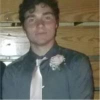 90+ perfiles de «Anzalone»