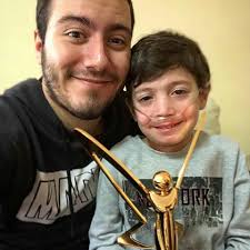 Dunyanin En Iyi Ve Guzel Kalpli Youtubere Unluler Fotograf Komik