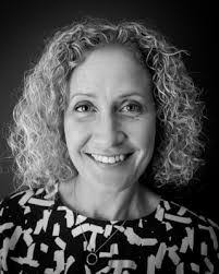 Clare Holmes's Instagram, Twitter & Facebook