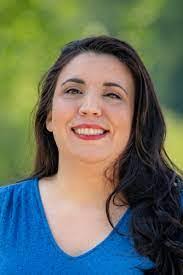 Bonnie Staack's Instagram, Twitter & Facebook