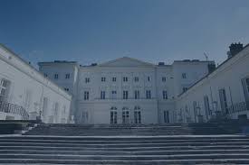 Bienvenue au barn, refuge de haute campagne à 45 minutes de paris. Hec Paris Le Chateau Hec Paris