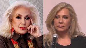 Reviven audio del pleito de Laura Zapata con Ernestina Sodi por culpa de su  libro 'Libranos del mal - YouTube
