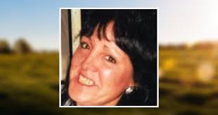 Stacy Devries's Instagram, Twitter & Facebook