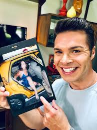 Cynthia Demos (@CynthiaDemos)