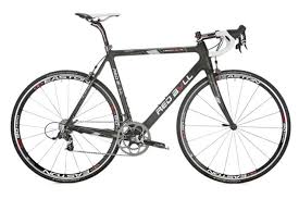 Testbericht Red Bull Carbon X Lite 4400 Roadbike De