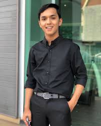 Beliau mula mendapat perhatian umum selepas single sulung beliau iaitu ku rela dibenci mula mendapat sambutan. Umum Kalau Dah Tak Nak Jadi Artis Ibu Aiman Tino Dedah Anak Dikongkong Seorang Wanita