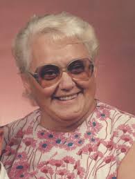 Rosalie Matthews's Instagram, Twitter & Facebook