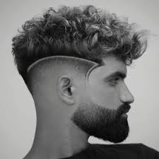 Scopriamo insieme alcuni tagli di capelli ricci per uomo. Taglio Capelli Ricci Uomo 2022 100 Idee Look Facili Da Gestire